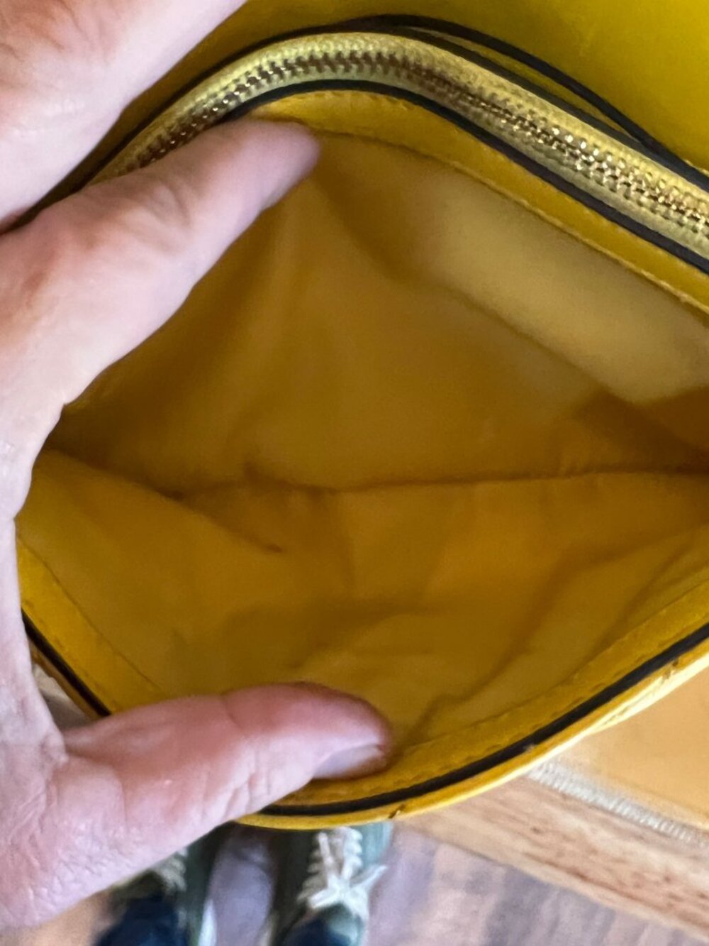 *** Authentic Tory Burch Yellow Quilted Leather Kira Crossbody - Picture 10 of 14